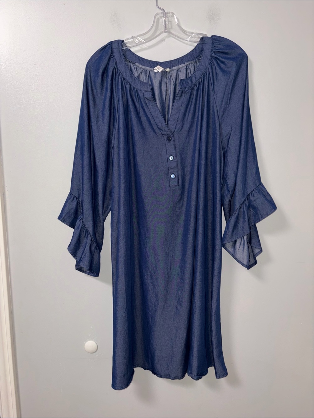 Cato Blue Chambray Denim Bell Sleeve V Neck Dress Women’s 14/16W